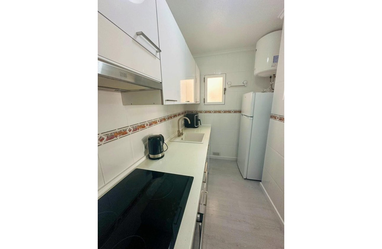Revente - Appartement -
Torrevieja - Centro