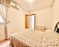 Revente - Appartement -
Torrevieja - Centro