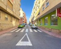 Revente - Appartement -
Torrevieja - Centro