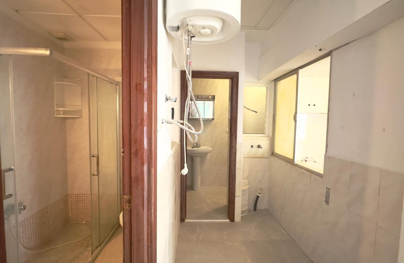 Revente - Appartement -
Torrevieja - Centro