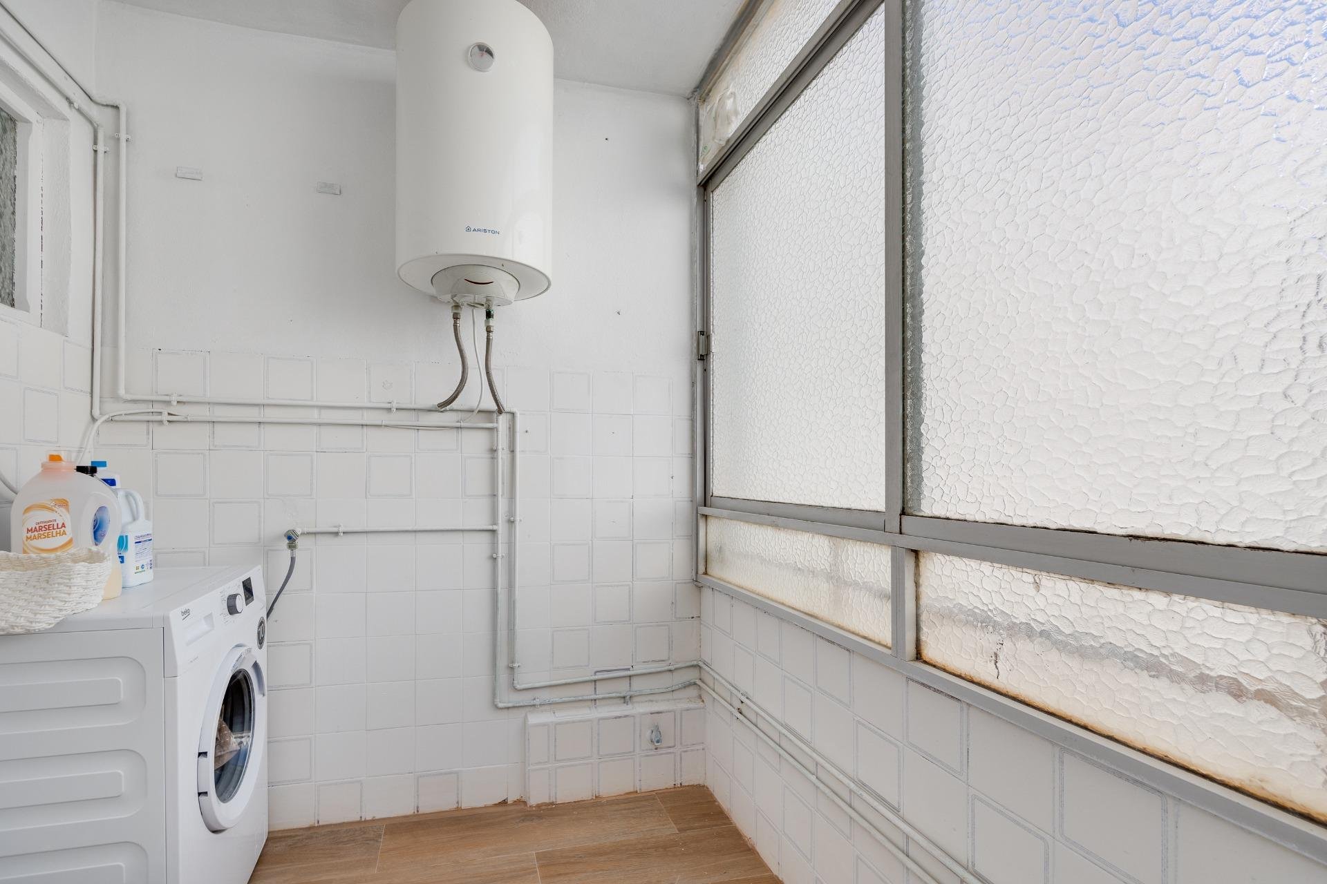 Revente - Appartement -
Torrevieja - Centro