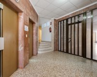 Revente - Appartement -
Torrevieja - Centro