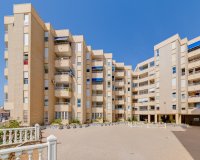 Revente - Appartement -
Torrevieja - Centro