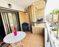 Revente - Appartement -
Torrevieja - Centro