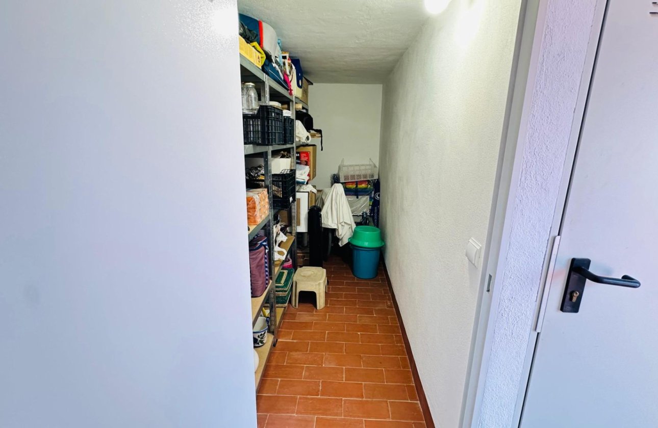 Revente - Appartement -
Torrevieja - Centro