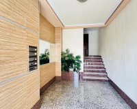 Revente - Appartement -
Torrevieja - Centro