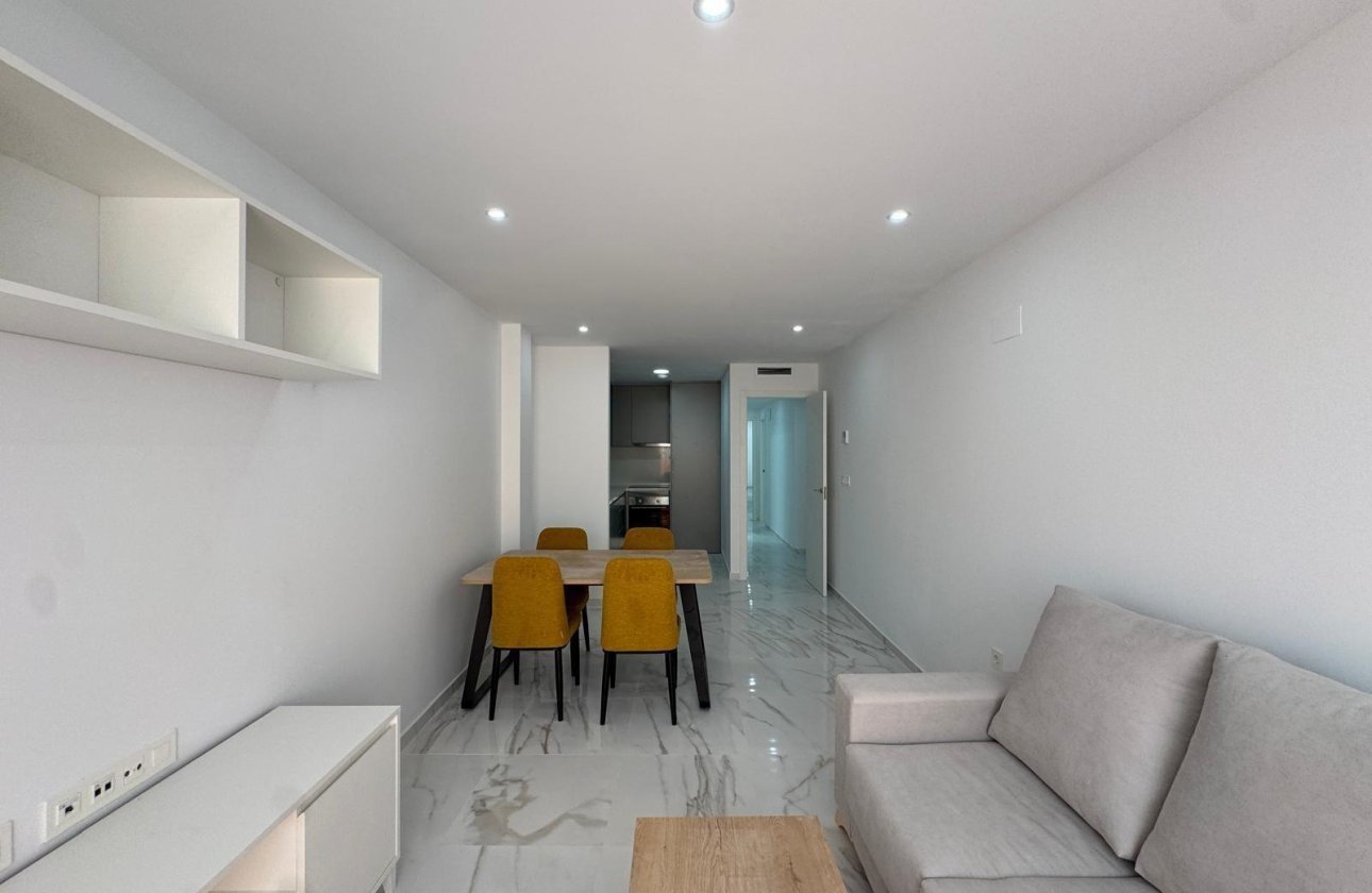 Revente - Appartement -
Torrevieja - Centro