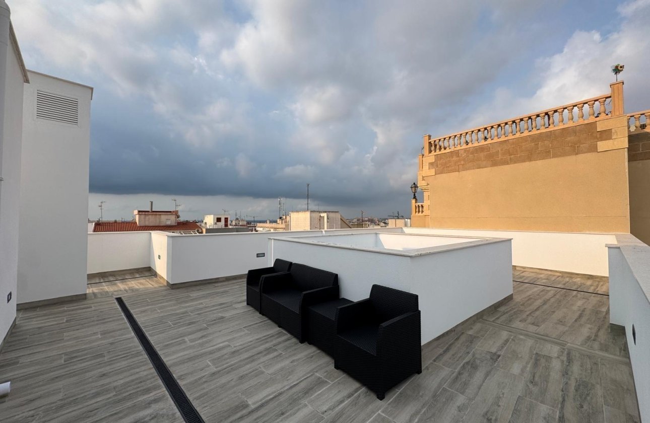 Revente - Appartement -
Torrevieja - Centro