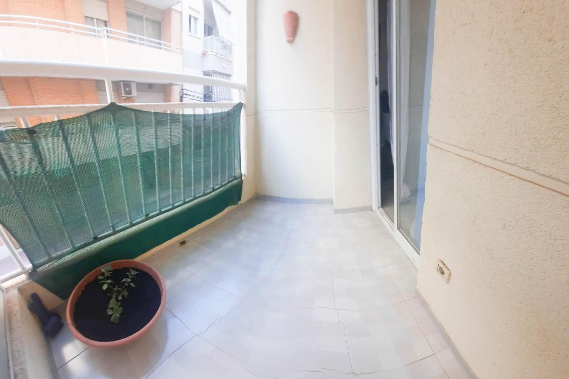 Revente - Appartement -
Torrevieja - Centro