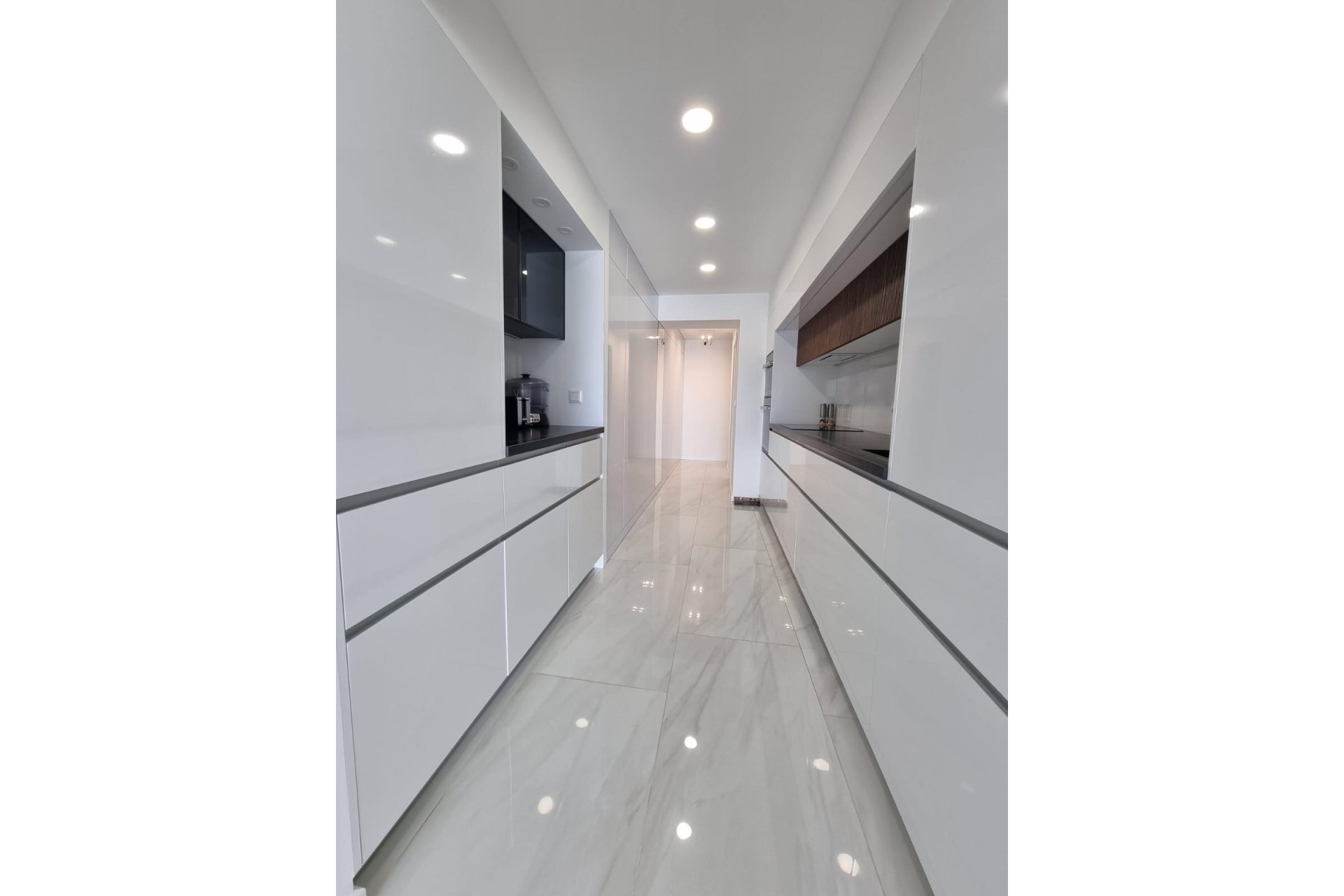 Revente - Appartement -
Torrevieja - Centro