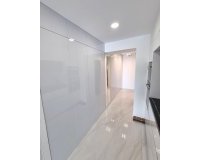 Revente - Appartement -
Torrevieja - Centro