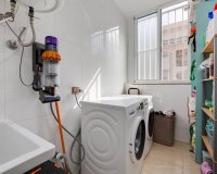 Revente - Appartement -
Torrevieja - Centro