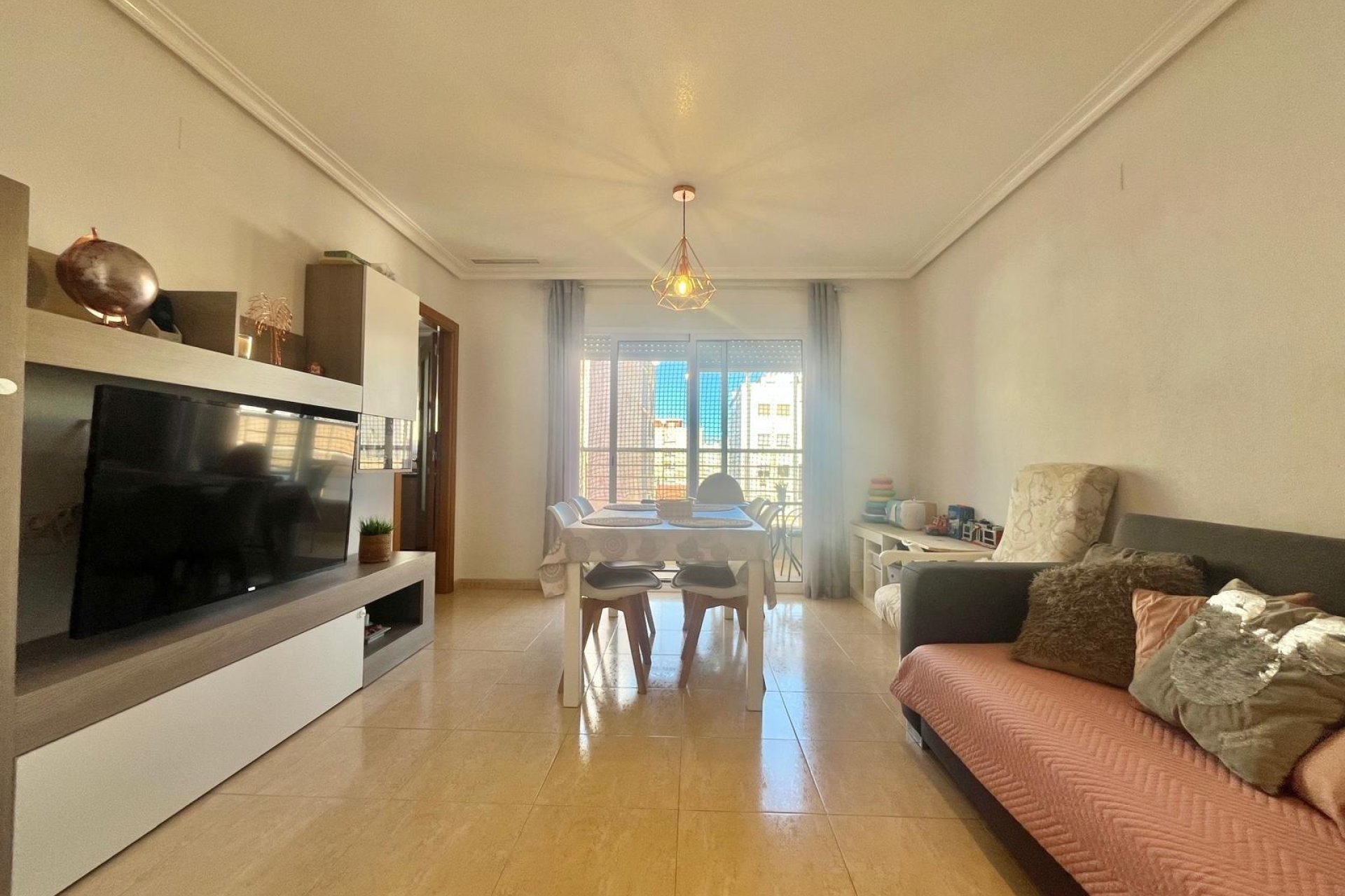 Revente - Appartement -
Torrevieja - Centro