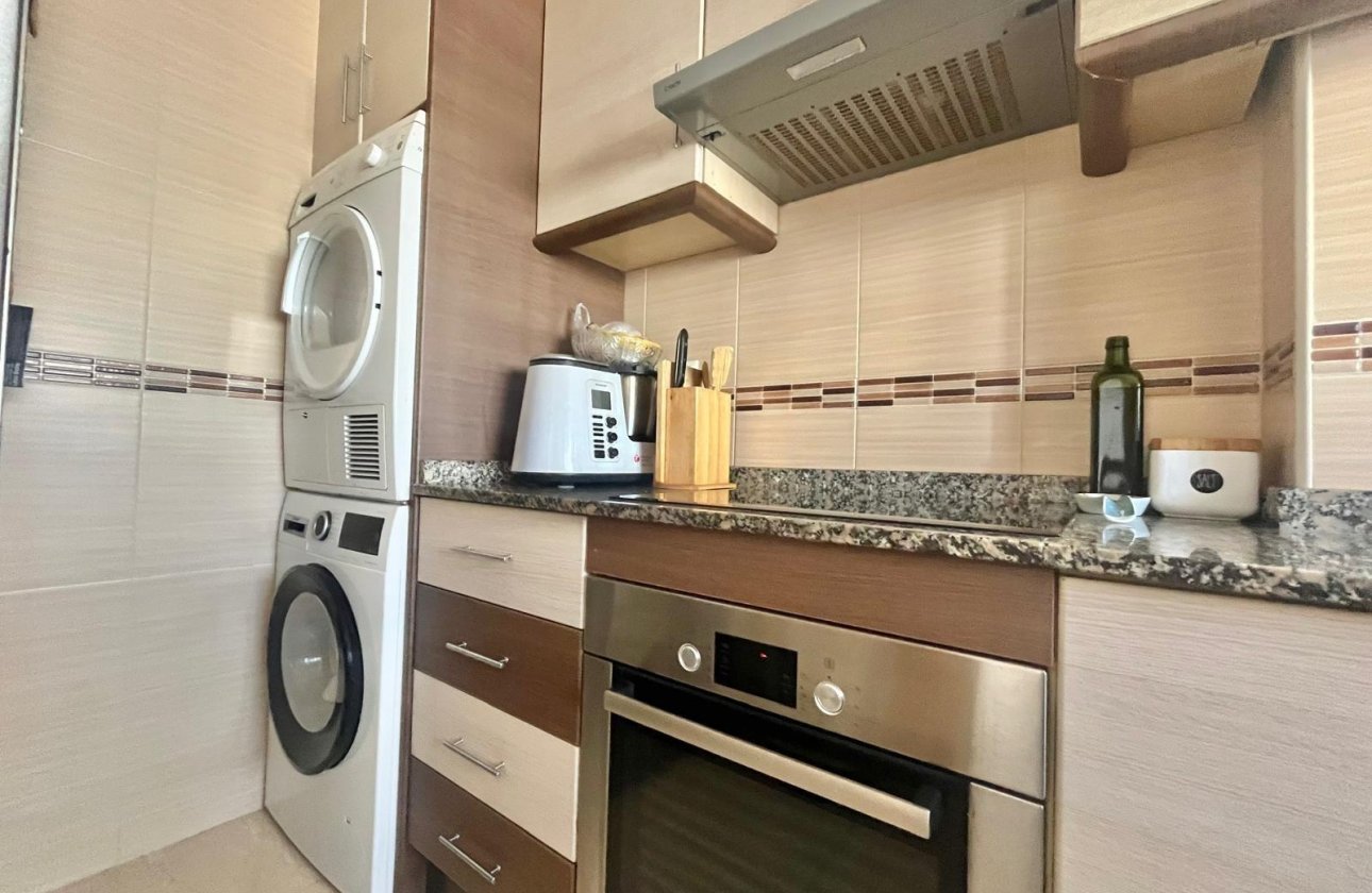 Revente - Appartement -
Torrevieja - Centro