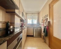 Revente - Appartement -
Torrevieja - Centro