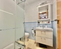 Revente - Appartement -
Torrevieja - Centro