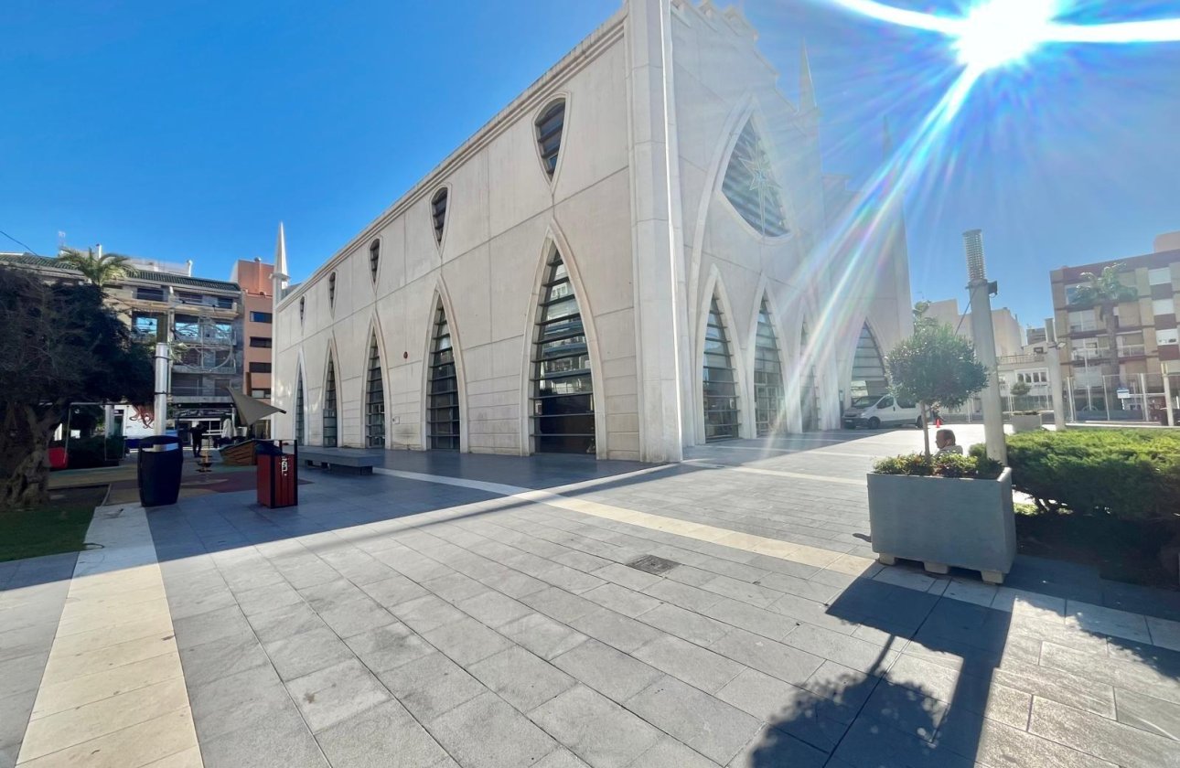 Revente - Appartement -
Torrevieja - Centro
