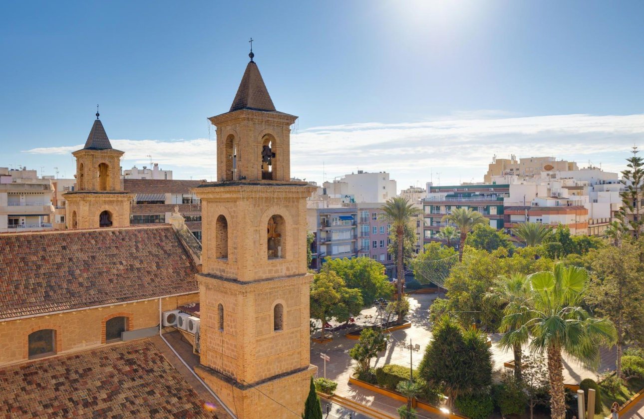 Revente - Appartement -
Torrevieja - Centro