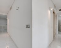 Revente - Appartement -
Torrevieja - Centro