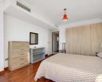 Revente - Appartement -
Torrevieja - Centro