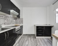 Revente - Appartement -
Torrevieja - Centro