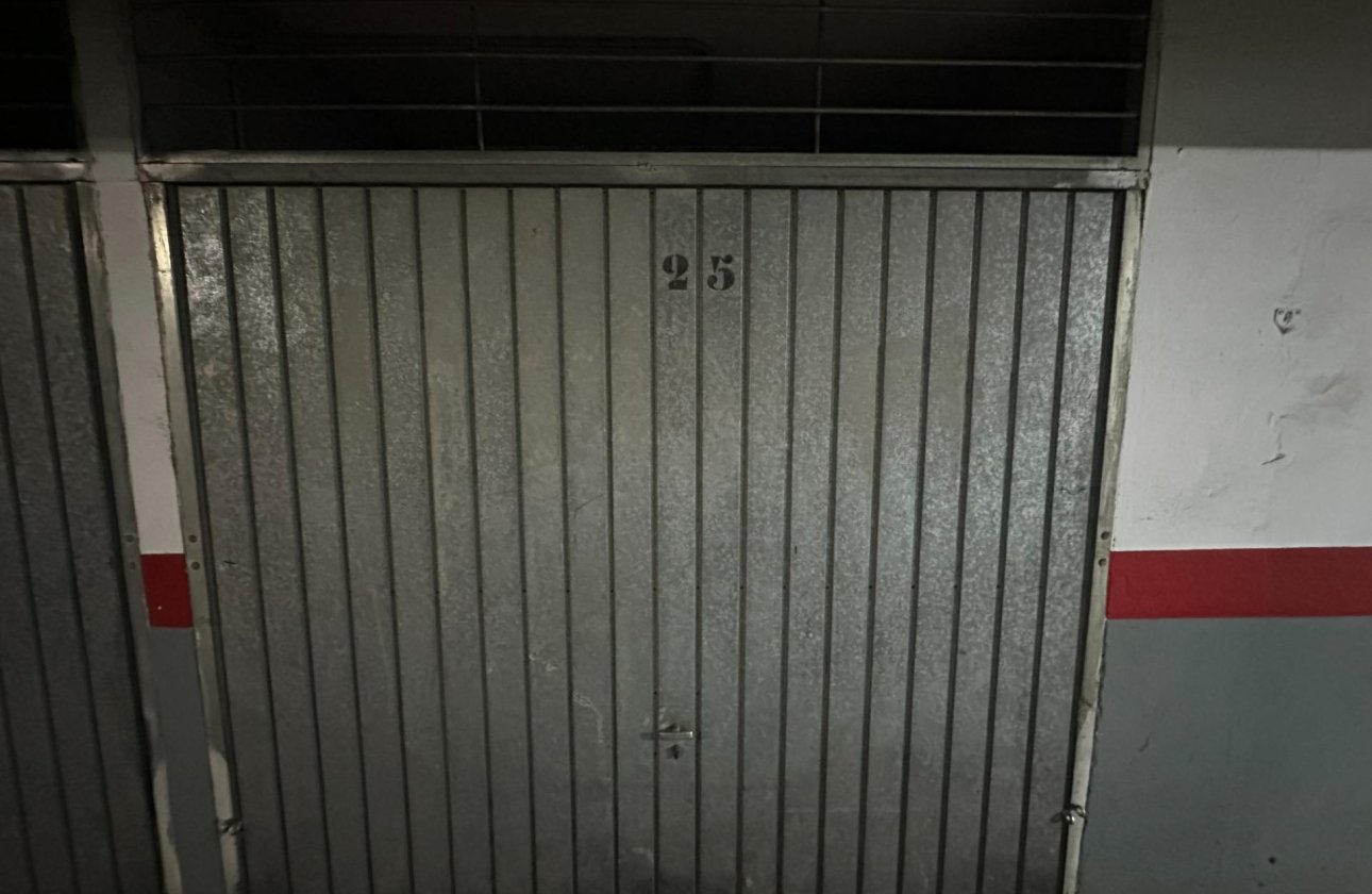 Revente - Appartement -
Torrevieja - Centro