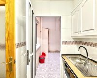 Revente - Appartement -
Torrevieja - Centro