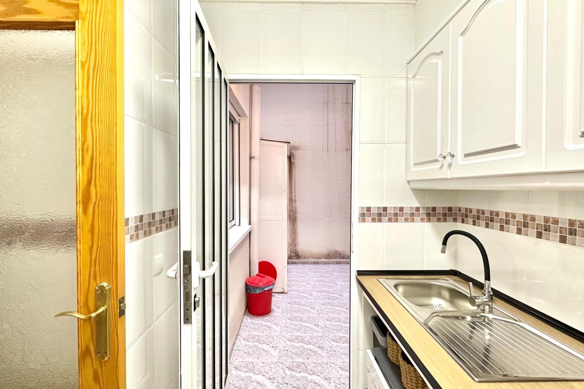 Revente - Appartement -
Torrevieja - Centro