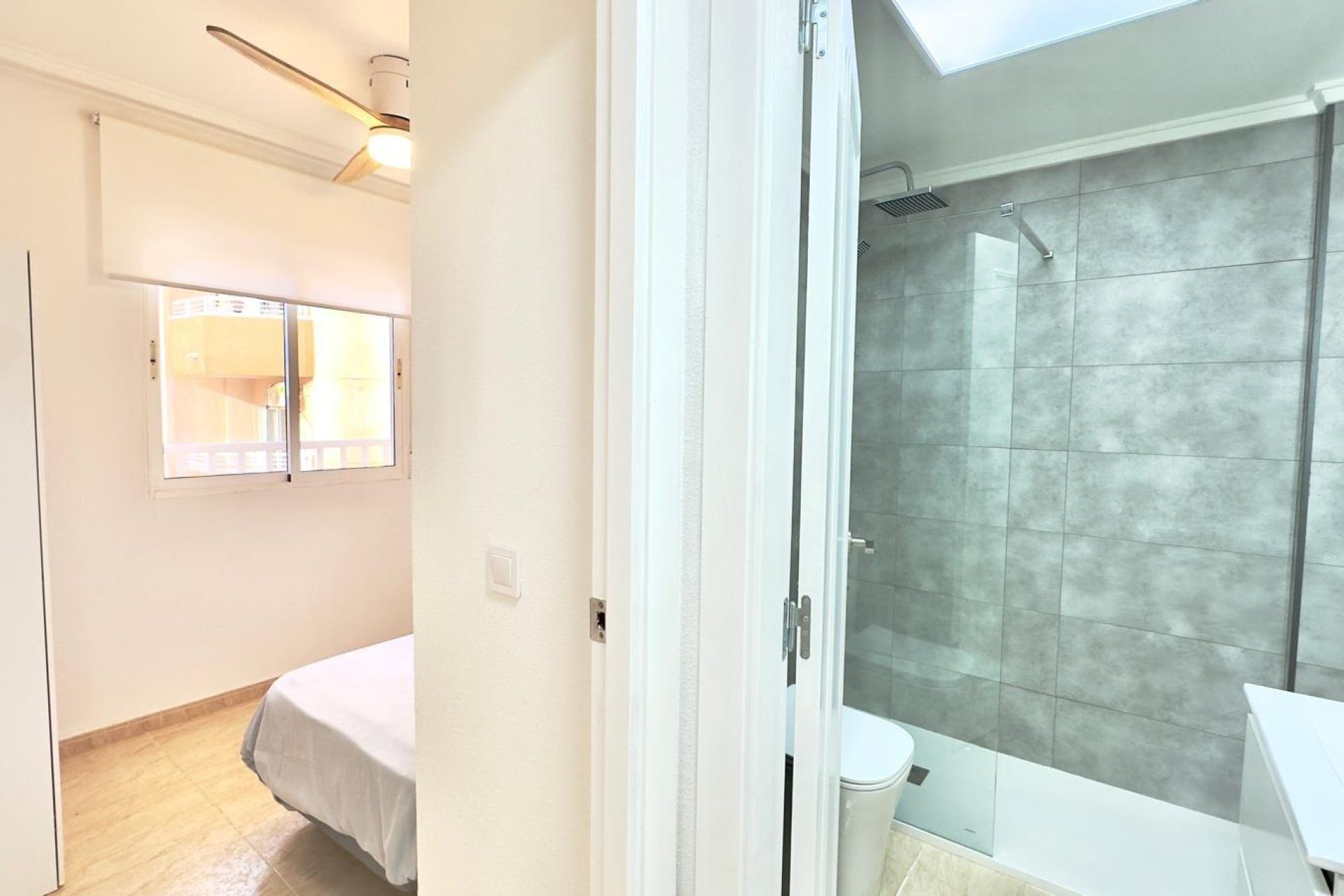 Revente - Appartement -
Torrevieja - Centro