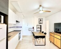 Revente - Appartement -
Torrevieja - Centro