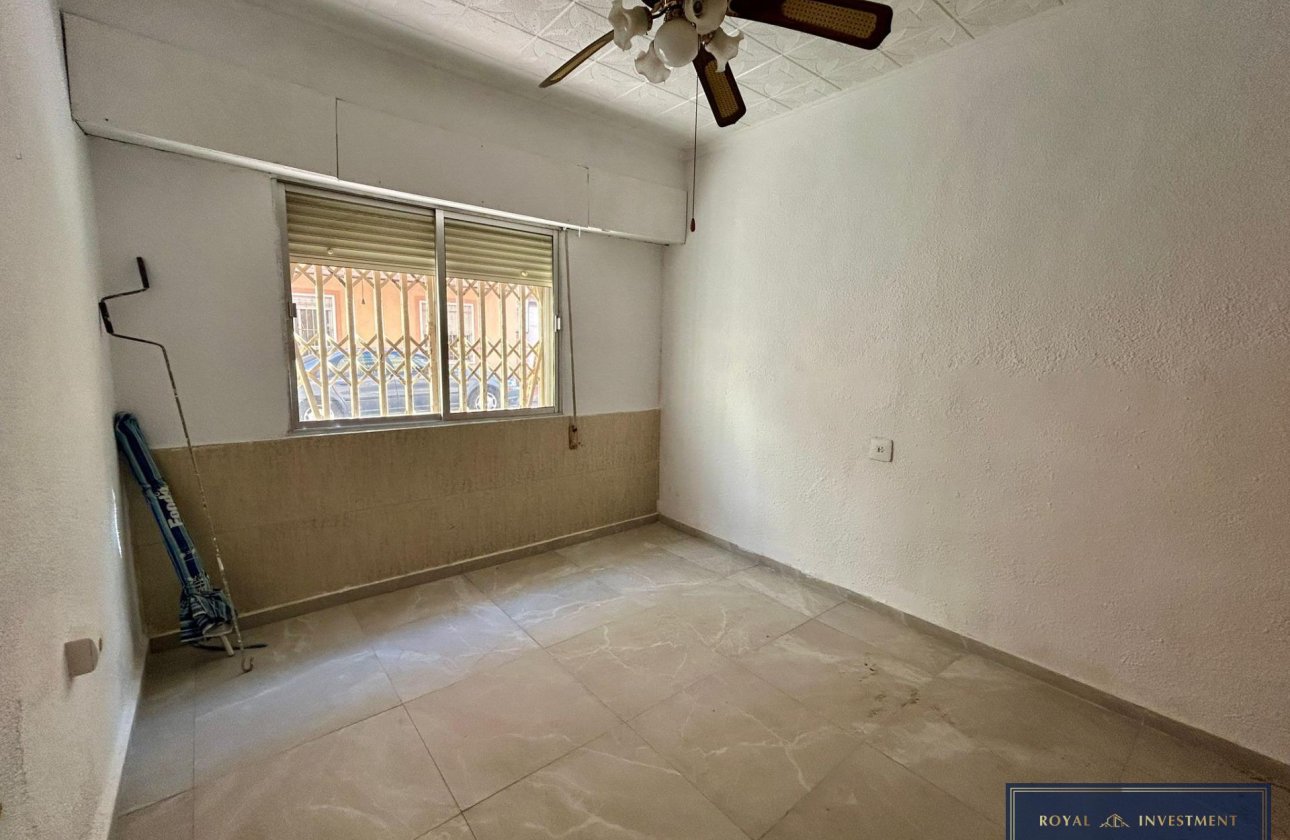 Revente - Appartement -
Torrevieja - Centro