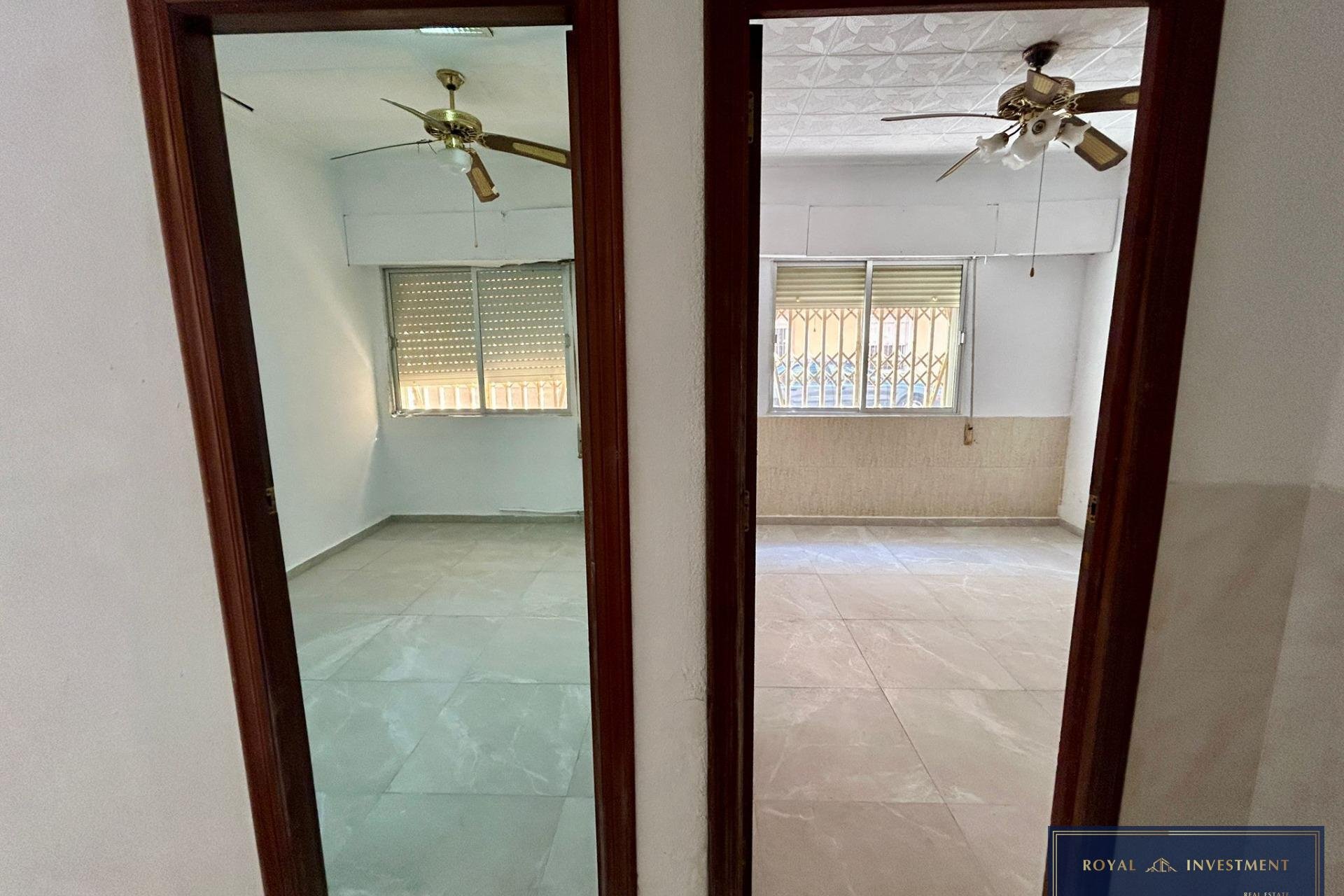 Revente - Appartement -
Torrevieja - Centro