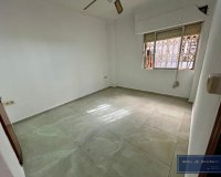 Revente - Appartement -
Torrevieja - Centro