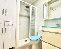 Revente - Appartement -
Torrevieja - Centro