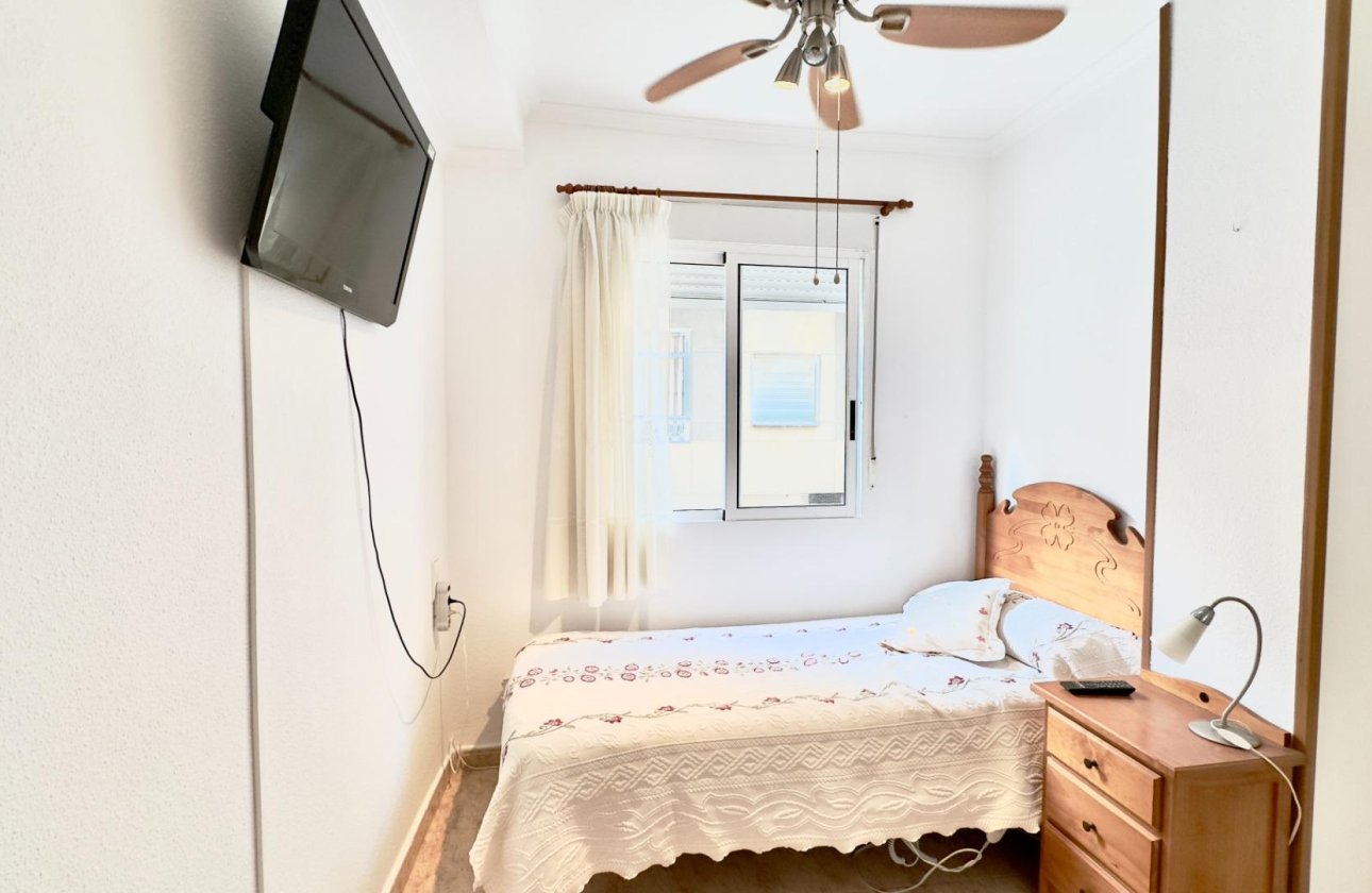 Revente - Appartement -
Torrevieja - Centro