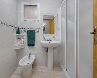 Revente - Appartement -
Torrevieja - Centro