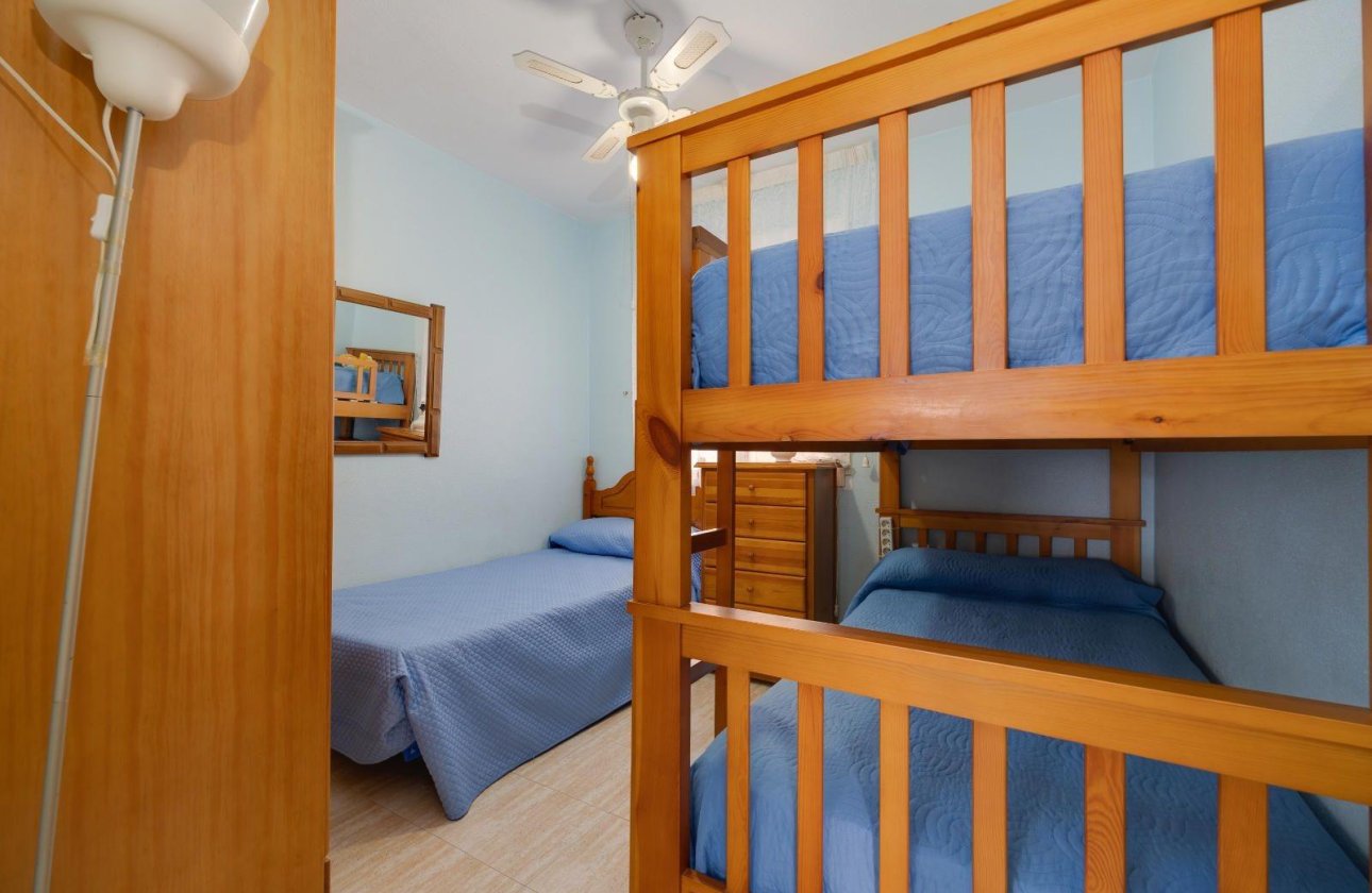 Revente - Appartement -
Torrevieja - Centro