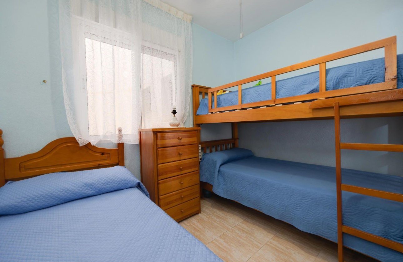 Revente - Appartement -
Torrevieja - Centro