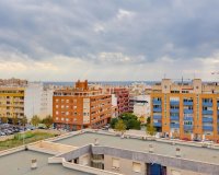 Revente - Appartement -
Torrevieja - Centro