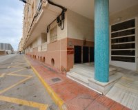 Revente - Appartement -
Torrevieja - Centro