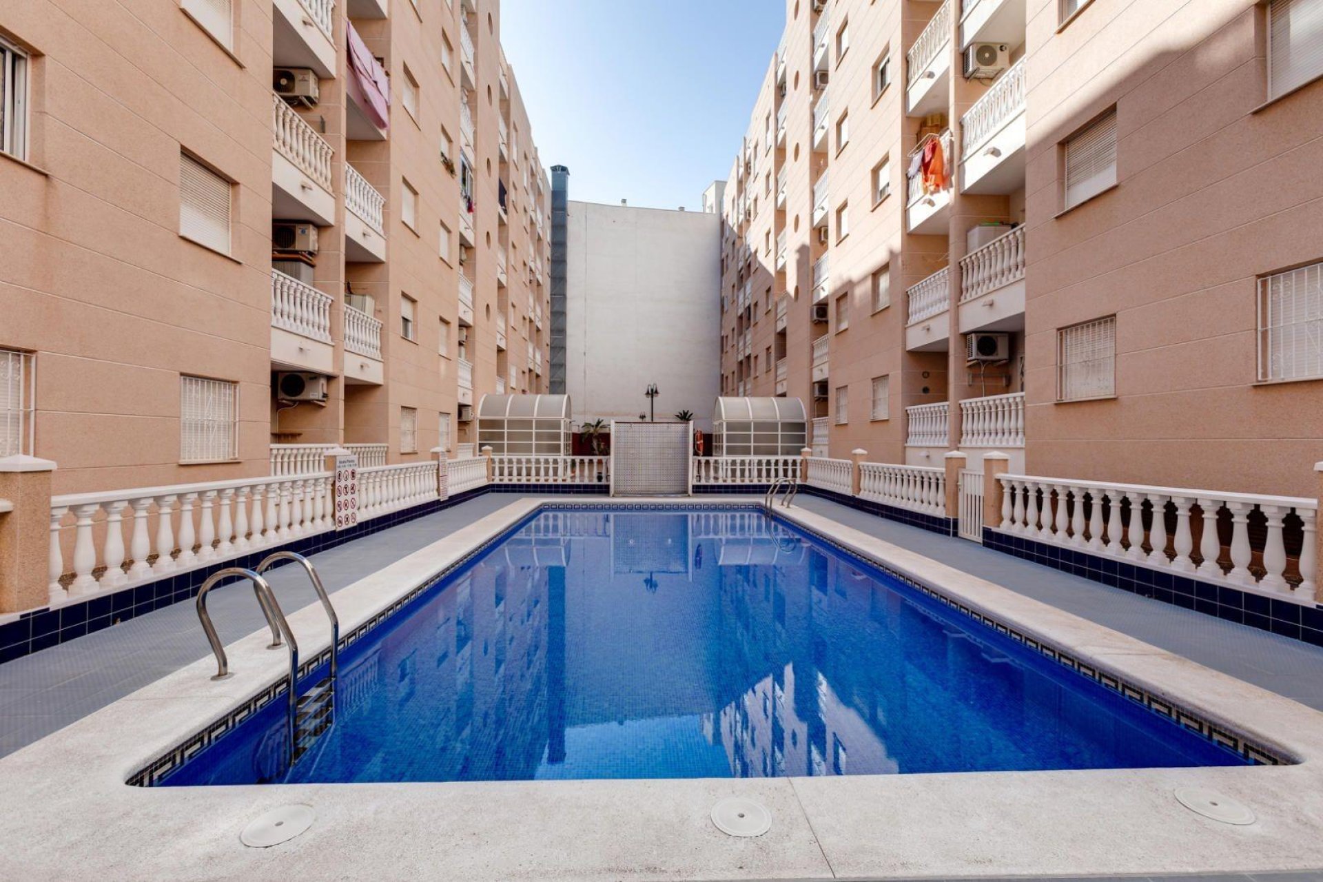 Revente - Appartement -
Torrevieja - Centro