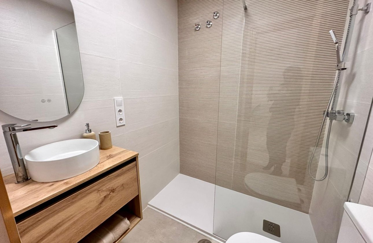 Revente - Appartement -
Torrevieja - Centro