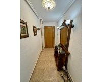 Revente - Appartement -
Torrevieja - Centro