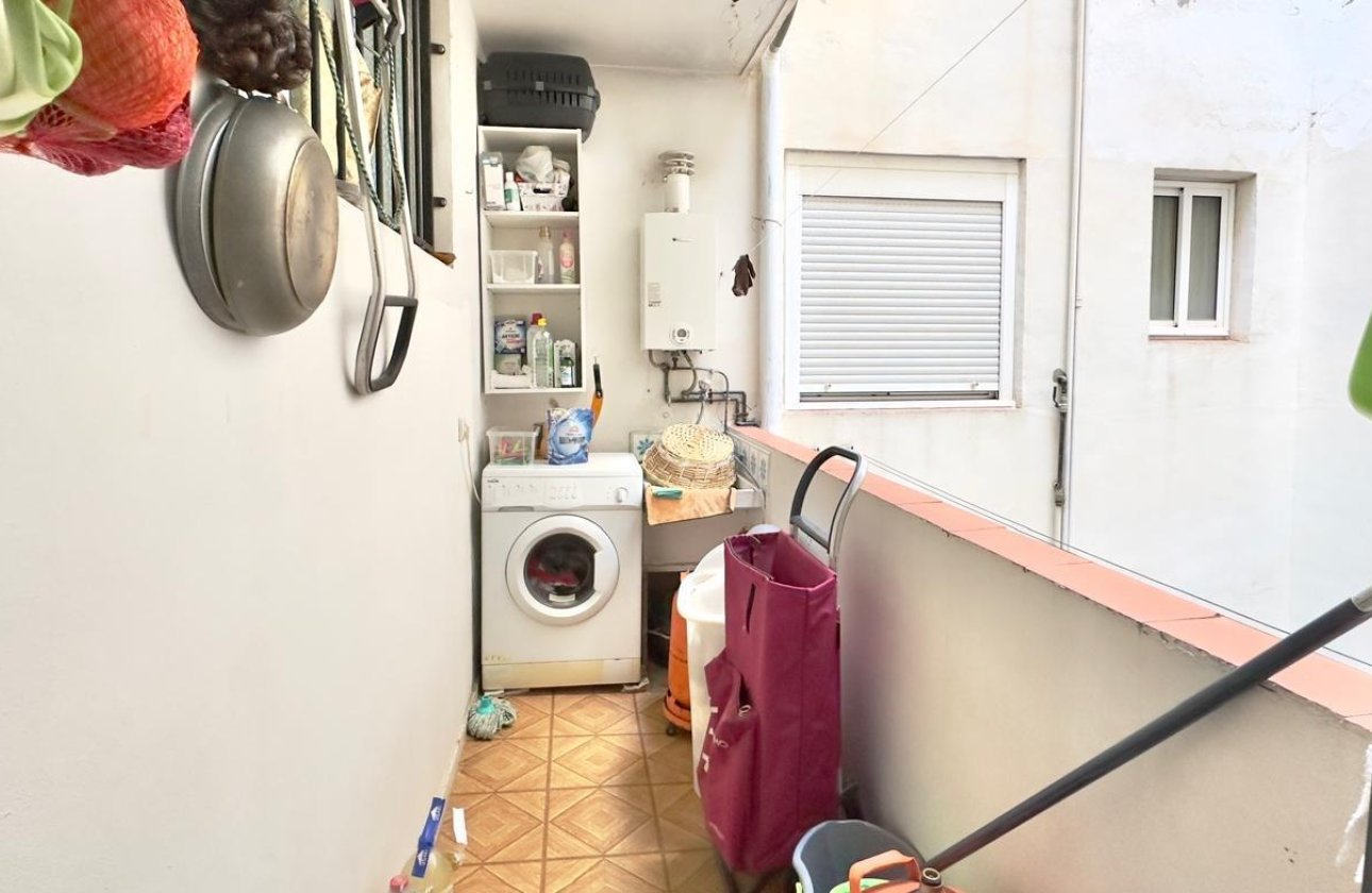 Revente - Appartement -
Torrevieja - Centro