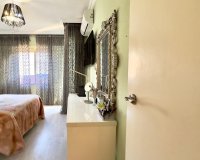 Revente - Appartement -
Torrevieja - Centro