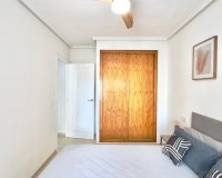 Revente - Appartement -
Torrevieja - Centro