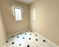 Revente - Appartement -
Torrevieja - Centro