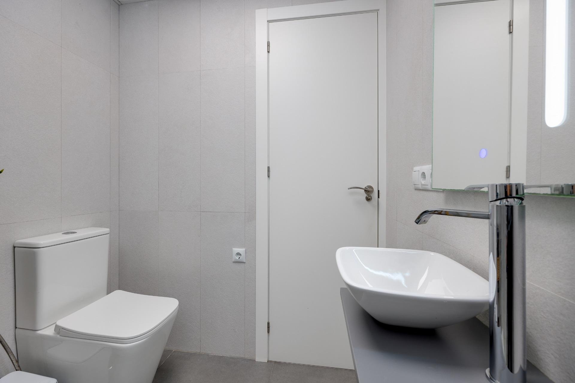 Revente - Appartement -
Torrevieja - Centro