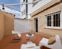 Revente - Appartement -
Torrevieja - Centro