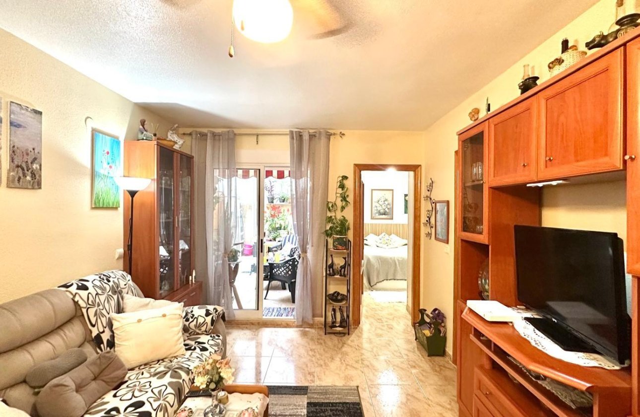 Revente - Appartement -
Torrevieja - Centro